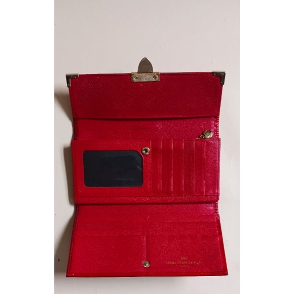 EUC $800 BALENCIAGA Patent Leather Wallet 🩷LIVE show item - Picture 9 of 9